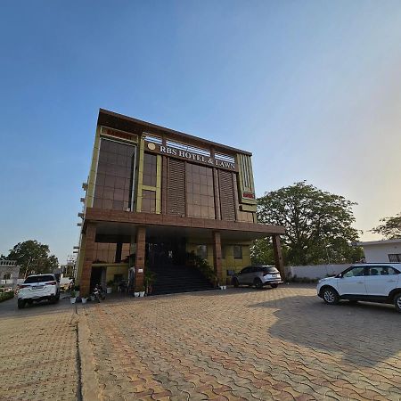 Rbs Hotel And Lawn Ayodhya Dış mekan fotoğraf